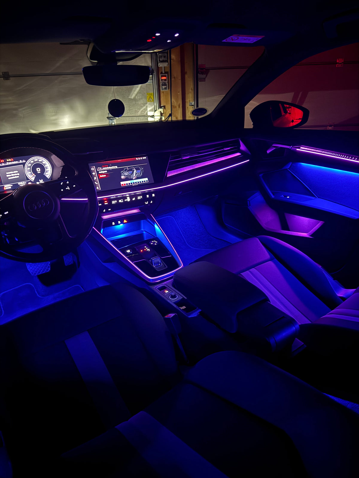 Audi A3 8Y Ambiente Premium Set